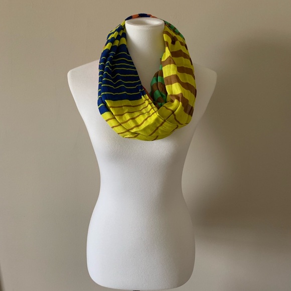 Madewell Multicolored Infinity Scarf - Picture 2 of 8
